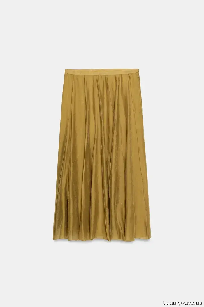 My 63-Year-Old Mom Is Ahead of Me on What's Trendy—48 New Items She Thinks Will Be Must-Haves.
