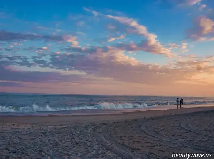 15 Coastal Grandma-Inspired Locations That Seem Plucked From a Nancy Meyers Film