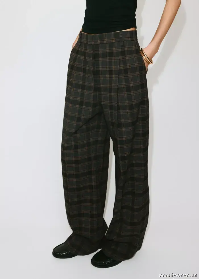 Il plaid per l'autunno non è rivoluzionario, ma questi 30 pezzi cool lo sono.