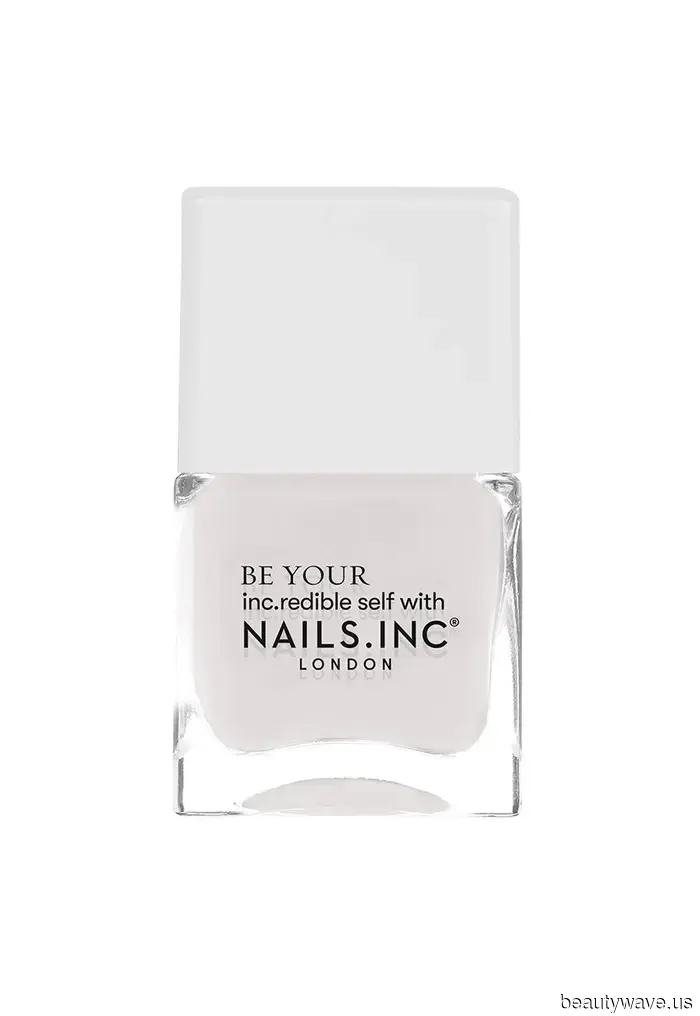 Not Milky White, Not Pink—This Is the Subtle Nail Color That Fashion Enthusiasts Are Obsessed With.