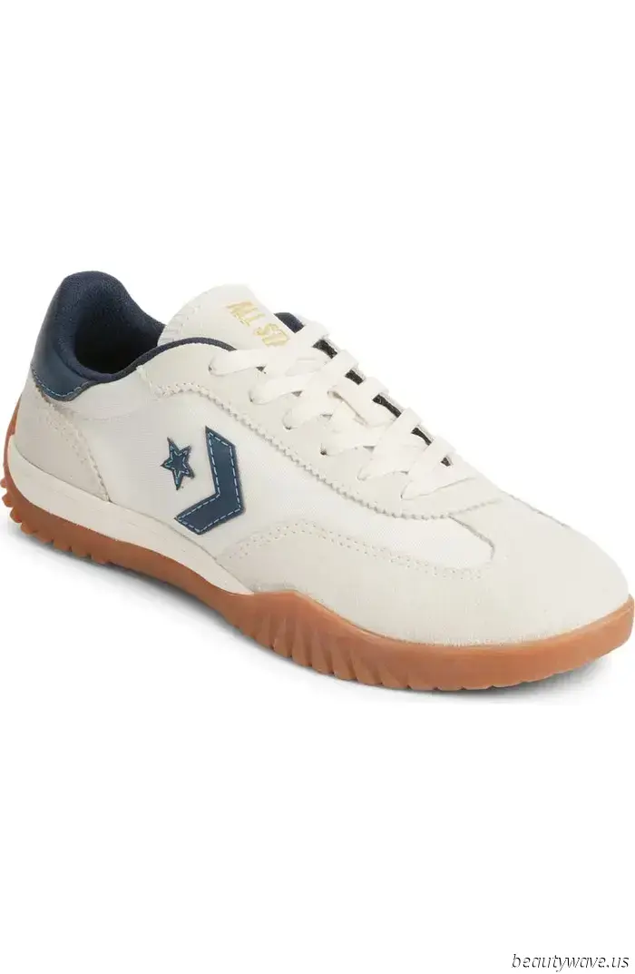 Le sneakers sono i veri protagonisti della vendita di anniversario Nordstrom—questi 29 modelli alla moda sono la prova
