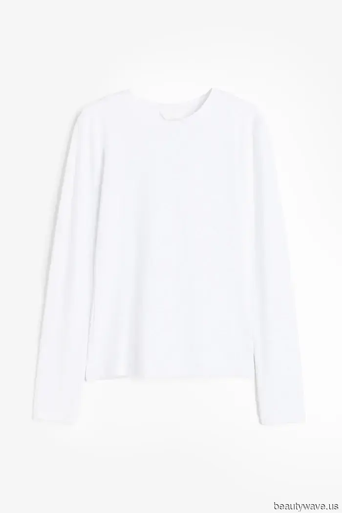 Not Sneakers, Not Flats—Fashionable Individuals Are Pairing Skirts with This Surprising Footwear Trend Instead.