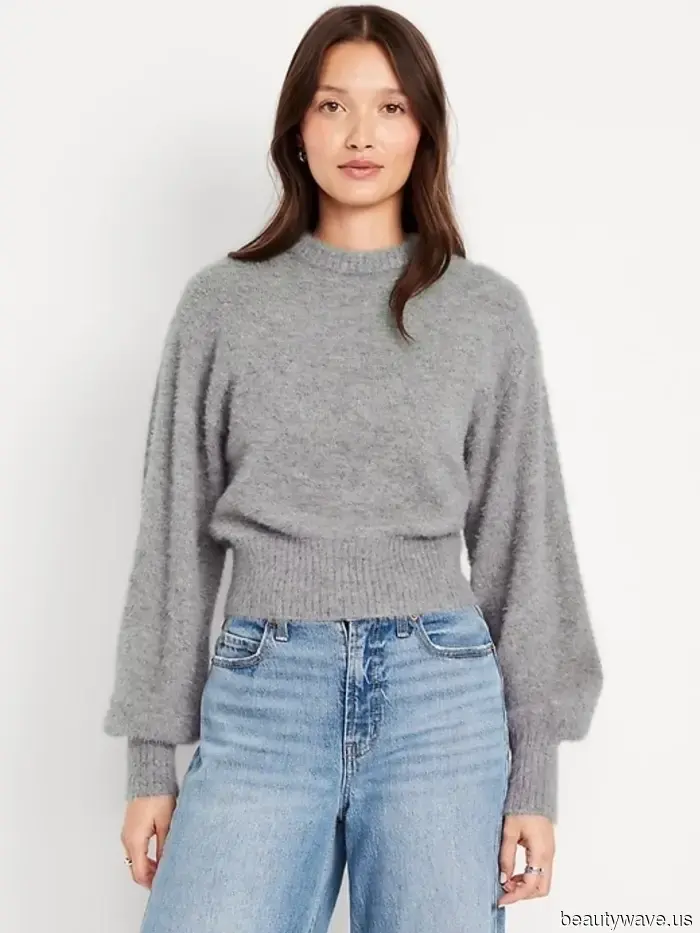 Se il tuo armadio ha bisogno di un aggiornamento, ravvivalo con questi nuovi articoli di H&M, Old Navy e Mango.