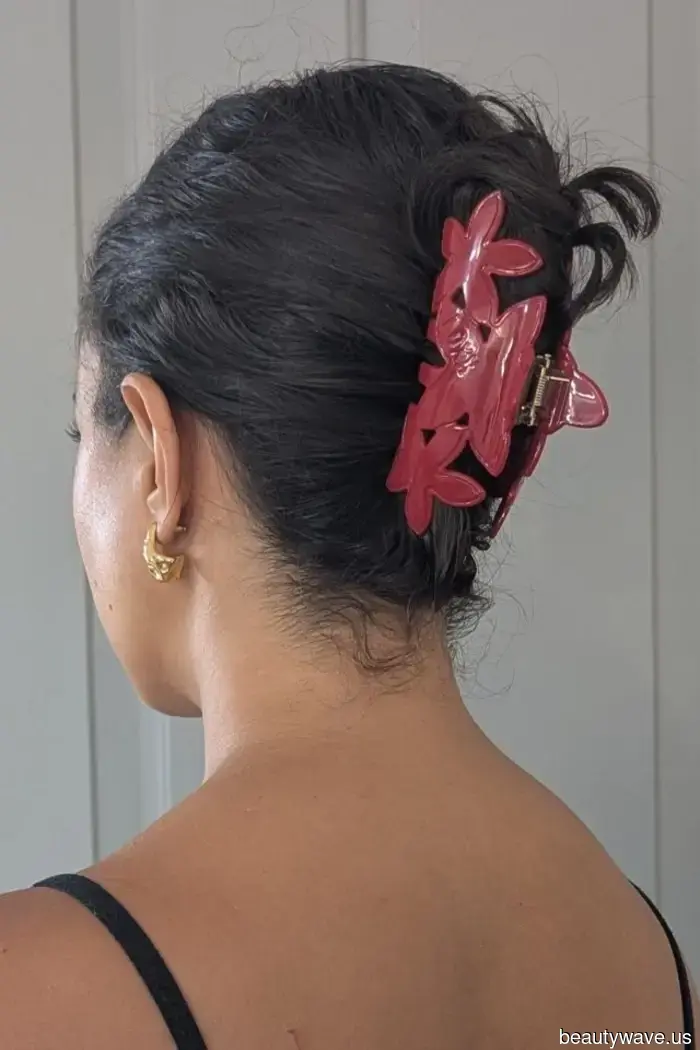 Stylish Women Are Donning Grown-Out Bobs—Here’s My Approach to Styling My Own Transitional Cut.