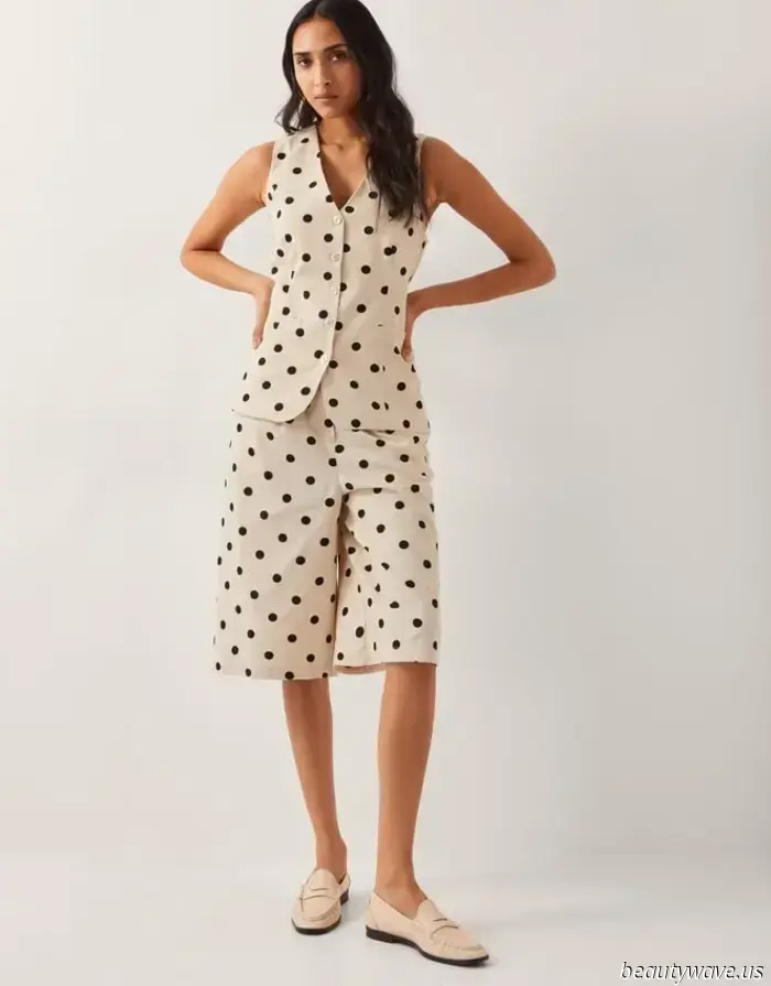 I believed polka-dot dresses were the best, until I tried on this stylish alternative.