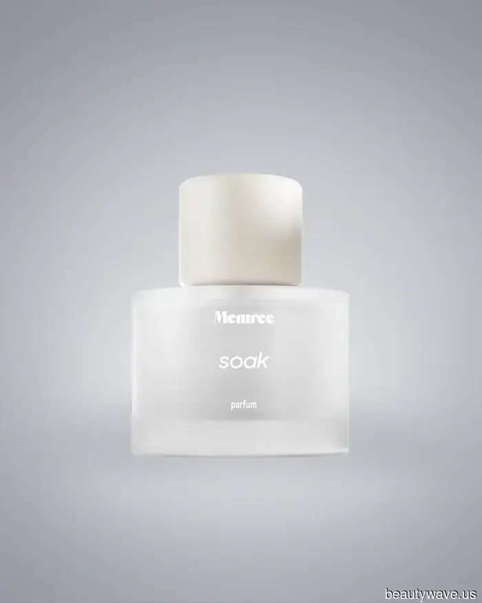 Forget Strong Scents—Here Are the Sophisticated Fragrances I Use Daily.