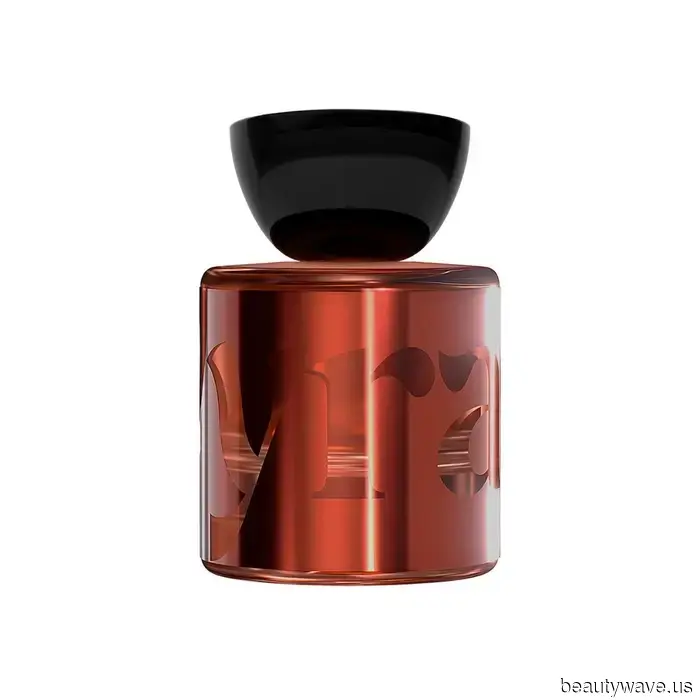 At last, I discovered a fragrance brand that aligns perfectly with my witchy-girl vibe.