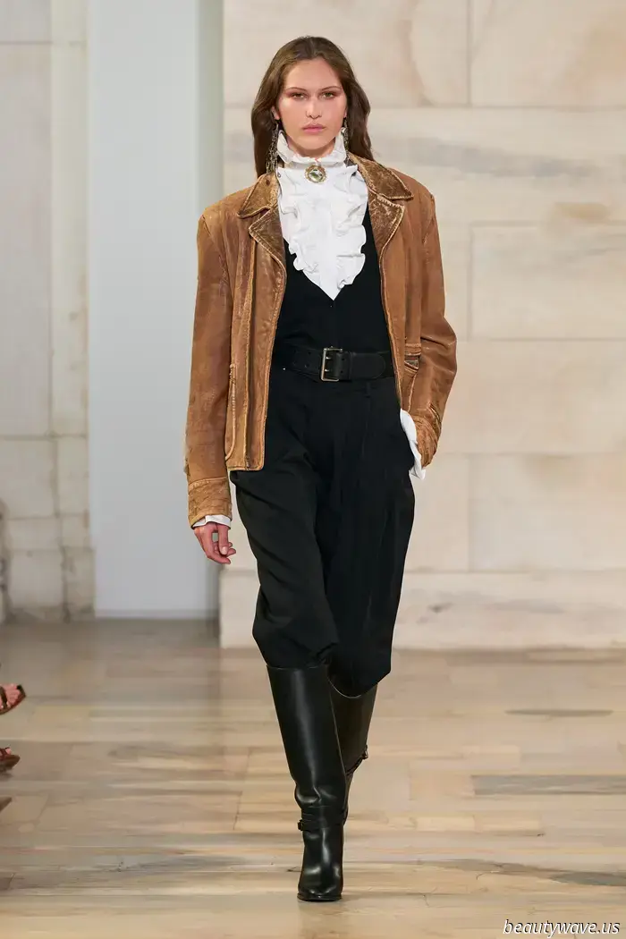 Ralph Laurens Herbstshow 2025 festigt die Rückkehr zur modernen Romantik