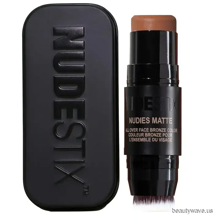 Trust Me: This Overlooked Makeup Item Ensures Perfectly Sculpted Cheeks Effortlessly.