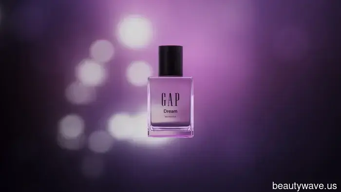 Erba! Sogno! Paradiso! Gap Beauty è tornata, e abbiamo ottenuto un primo sguardo sui profumi resuscitati degli anni '90.