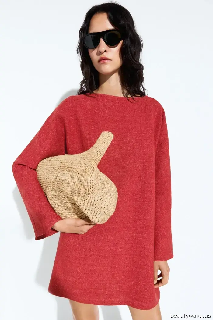 Certainly! Here's the rephrased version:

Absolutely, I'm already contemplating fall—30 transitional items that are currently on my watch list.