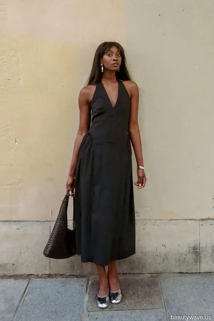 Las personas de moda en toda Europa saben que estos son los mejores zapatos para llevar con vestidos negros.