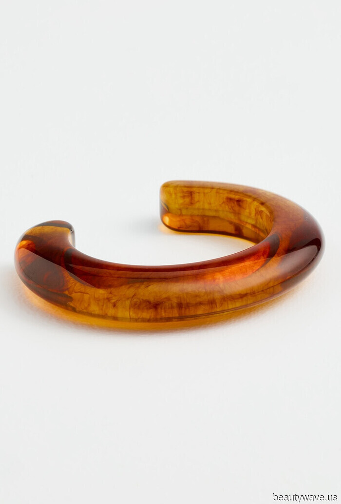 To Stay Fashionable in 2026, Say Goodbye to These 6 Jewellery Trends (and Embrace These 6)