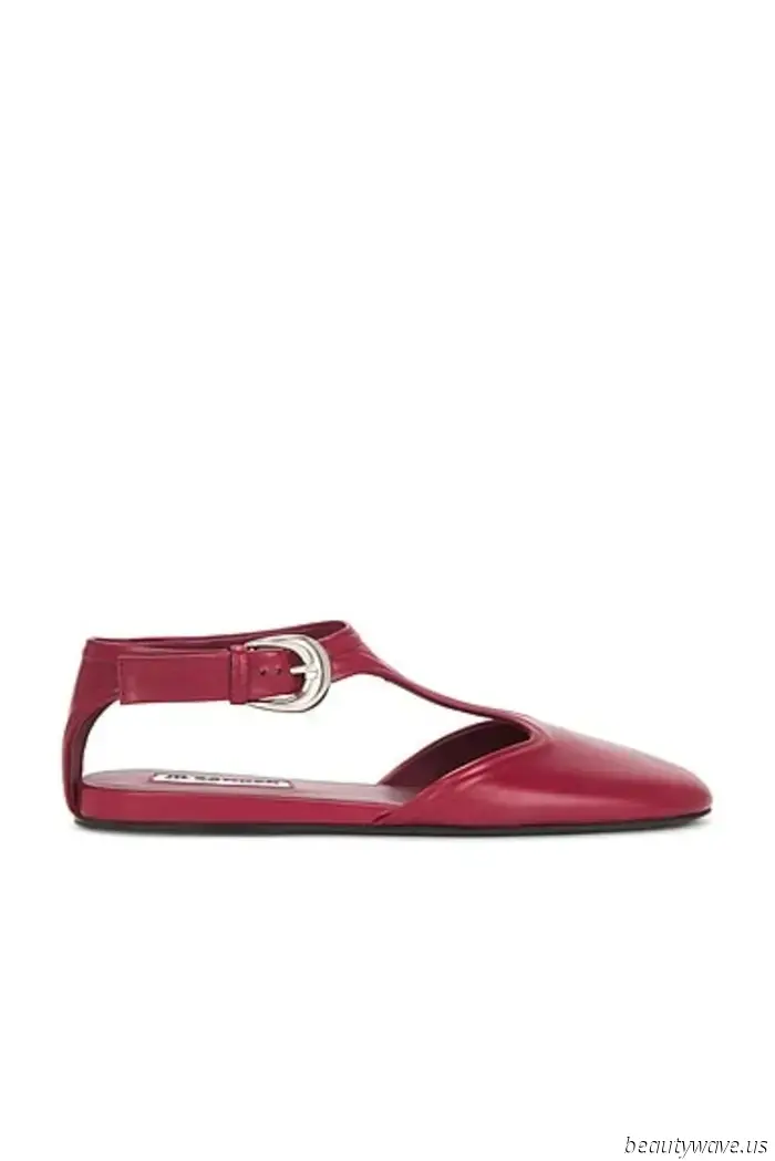 The Flat Shoe Styles That Will Prevail in 2025