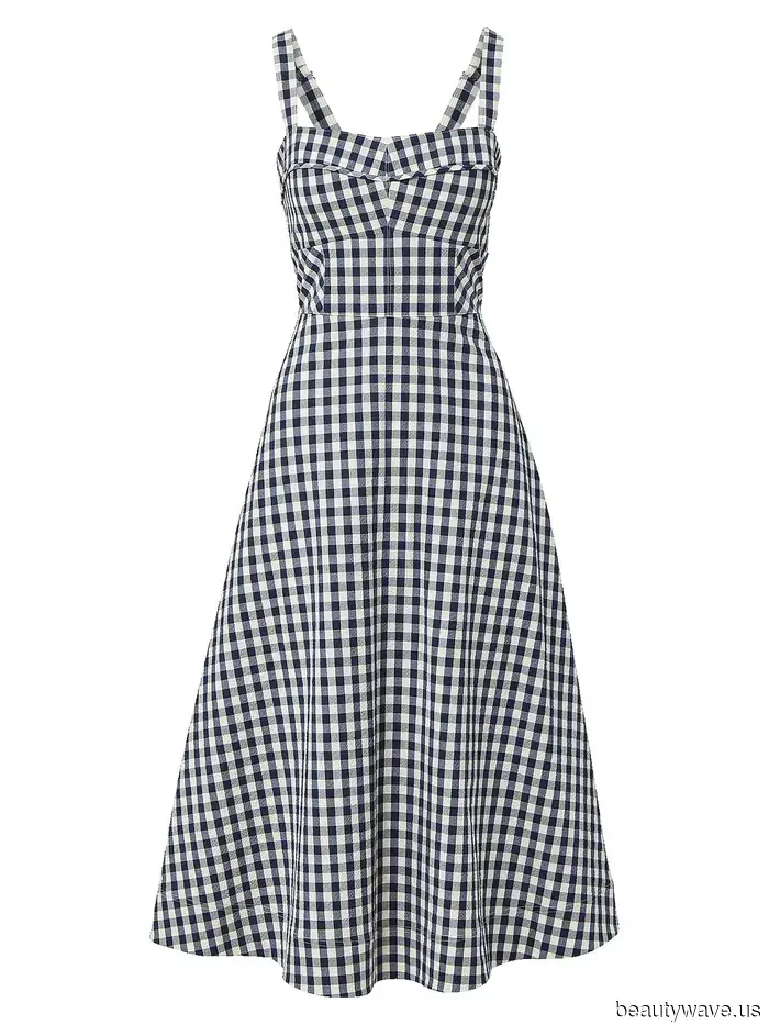 Women in their 40s seeking an elegant appearance can opt for this dress trend paired with these classic heels.
