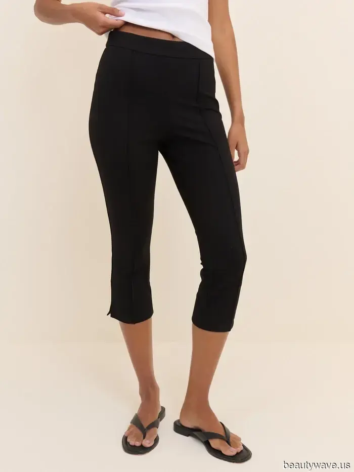 No Skinny Jeans in Sight—European It Girls Are Aware That These 4 Trouser Trends Are Essential for Chic Looks