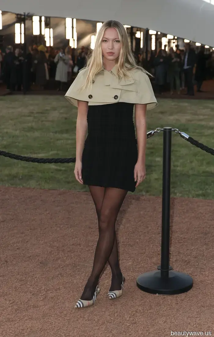 La nuova estetica della primavera 2026 è il vestire glamour da festival musicale, secondo Burberry.