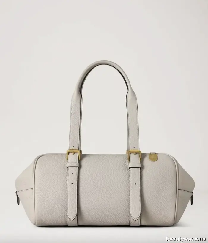 The luxury label known for introducing several must-have bags in the 2010s has launched a new design, and fashion enthusiasts are already sporting it.