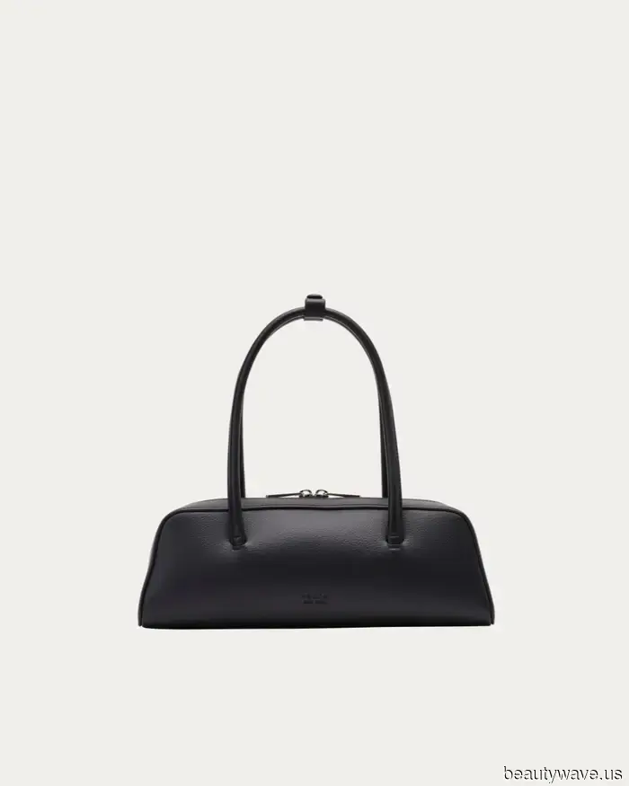 8 Items, 15 Looks: A Glimpse into My Anti-Trend Summer Capsule Wardrobe