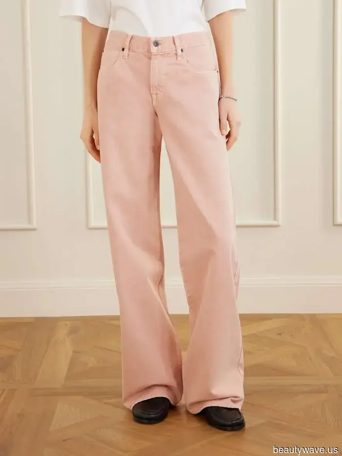 So che sei alla moda se stai sostituendo i tuoi jeans blu con uno di questi colori alternativi questa primavera.