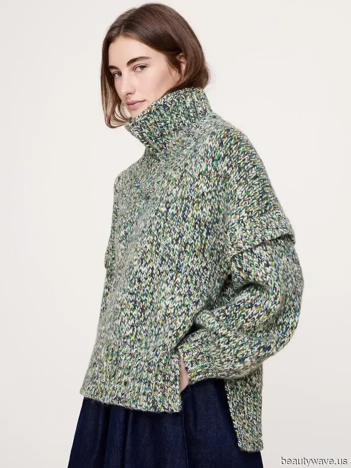 Everything You Need: What to Wear While Hosting During the Holiday Season