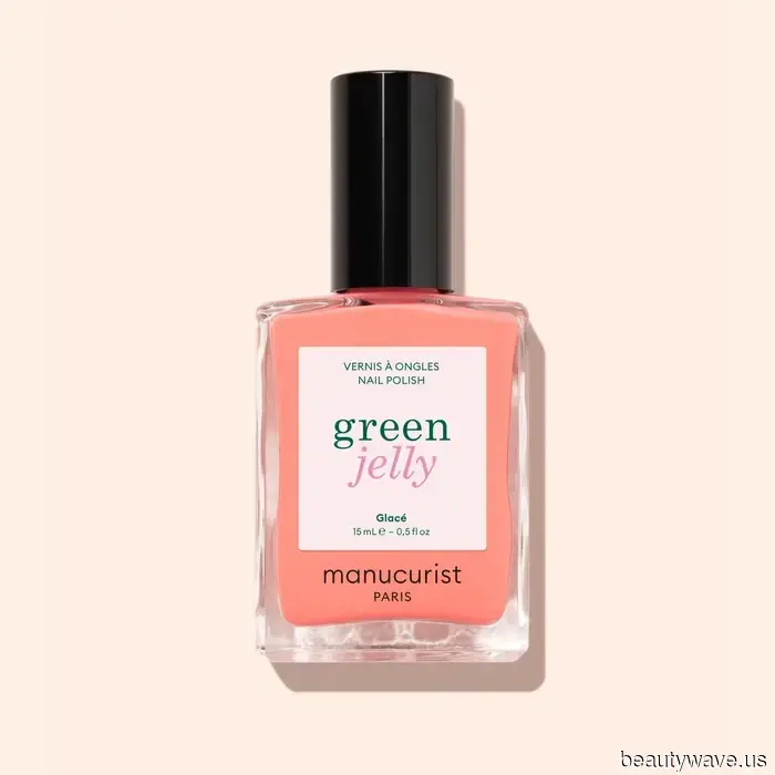 I Stand By It—Jelly Nails Are the Most Stylish Minimal Summer Manicure