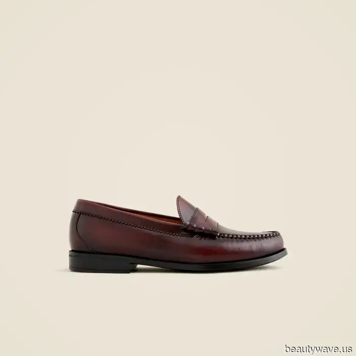 This trend of loafers in shades that are neither black nor brown elevates every outfit by tenfold.