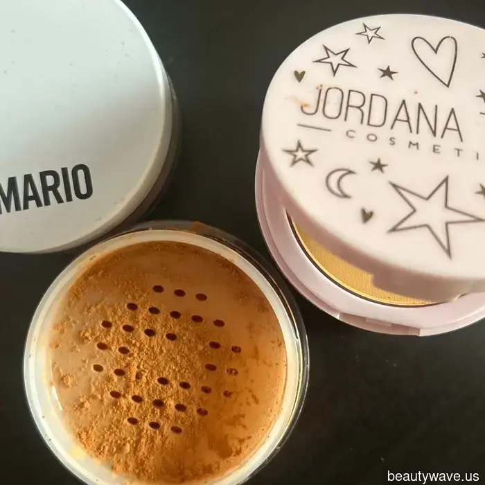 This is the product recommended by experts that keeps my makeup intact throughout the day.