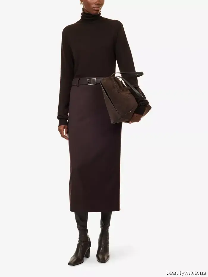 Forget about basic thermals—keep warm and fashionable this winter with these exceptionally stylish turtlenecks.