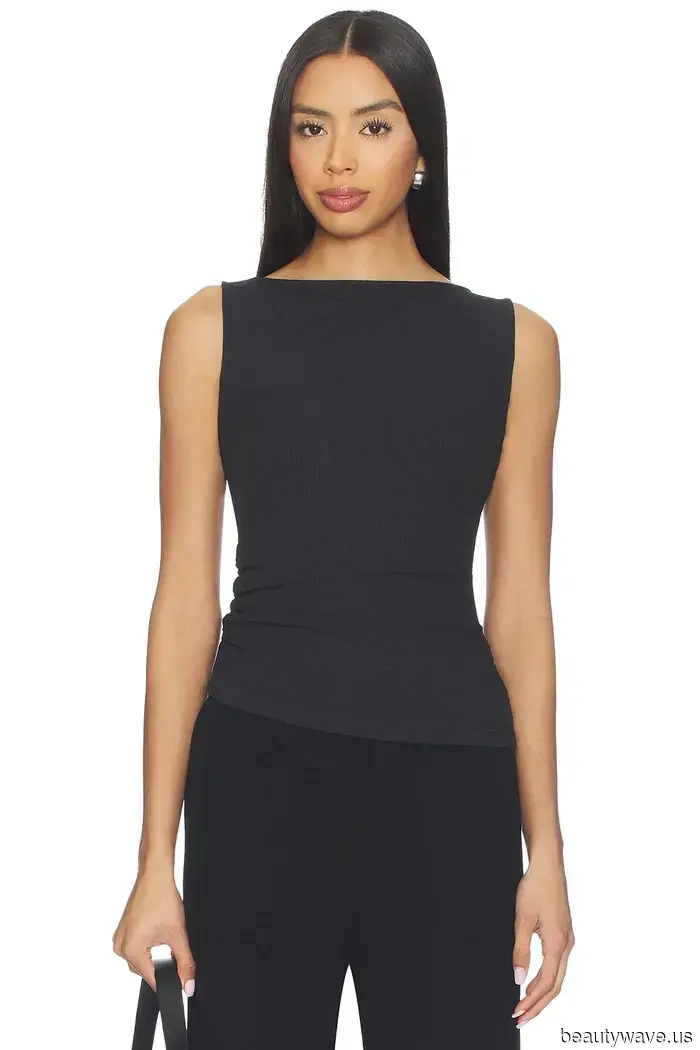 This Basic Piece Is Already Shaping the Cool-Girl Aesthetic for Spring