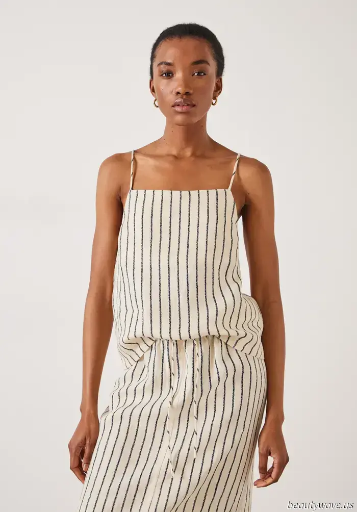 7 Timeless, Anti-Trend Tops That Those With Good Taste Are Combining With Trousers, Skirts, and Jeans This Summer
