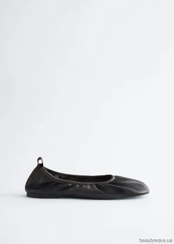 Non infradito, non tacchi&mdash;Queste sono le scarpe preferite dalle ragazze francesi da indossare con i vestiti
