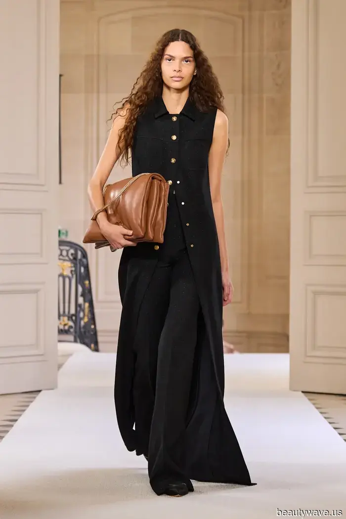 5 Handbag Color Trends That Are Already Leading This Autumn