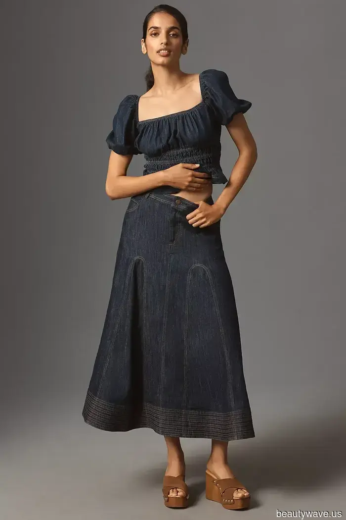 No Need for Color Coordination—This Summer Outfit Trend Is All About Fashion Happiness