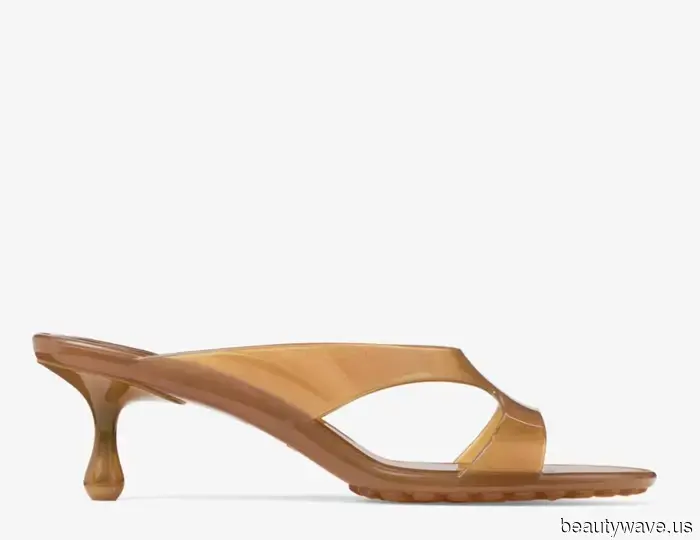Forget flip-flops—Alexa Chung has just announced that this controversial style will be the must-have shoe for summer.