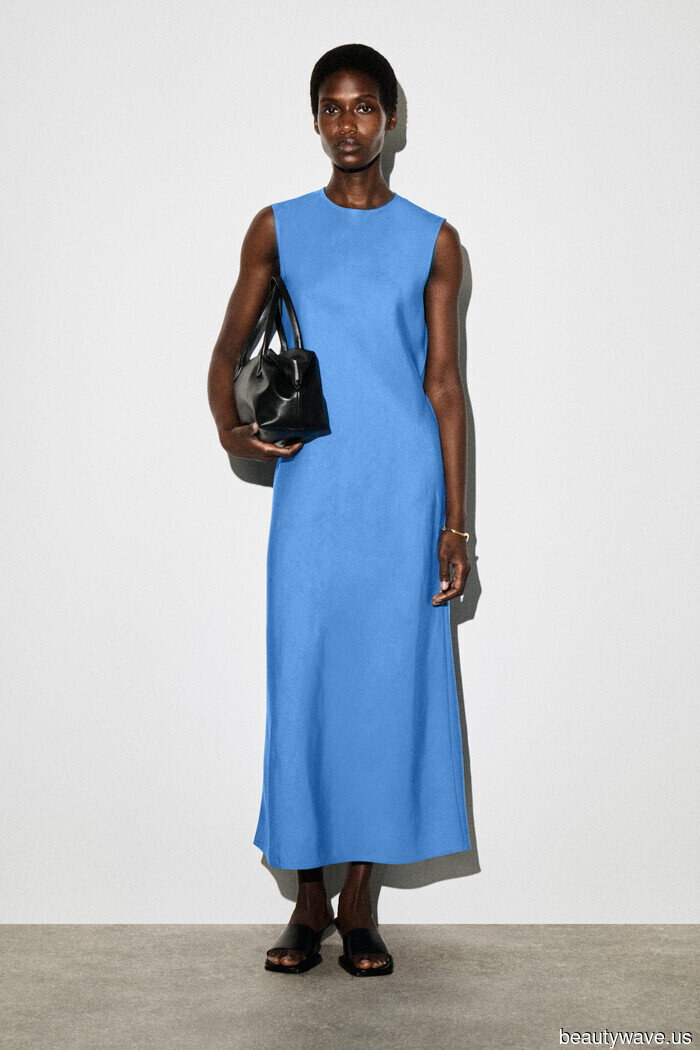 My 63-Year-Old Mom Recognizes What's Trendy Before I Do—34 Items She's Interested In (and Urging Me to Purchase) For…