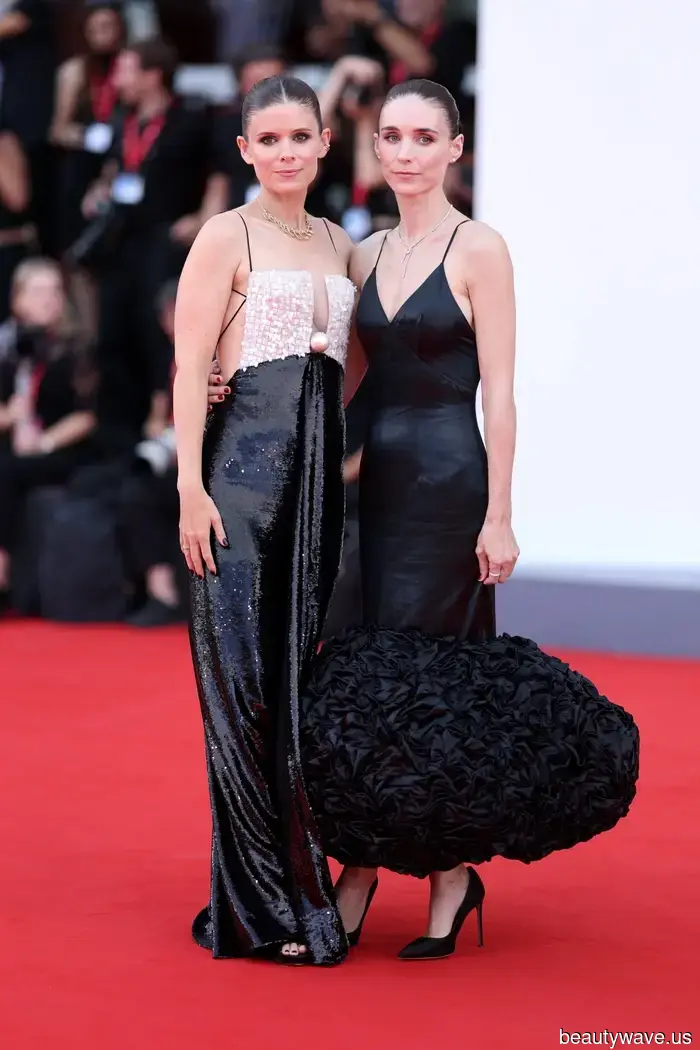 Los únicos looks de la alfombra roja del Festival de Cine de Venecia que necesitas ver este año.