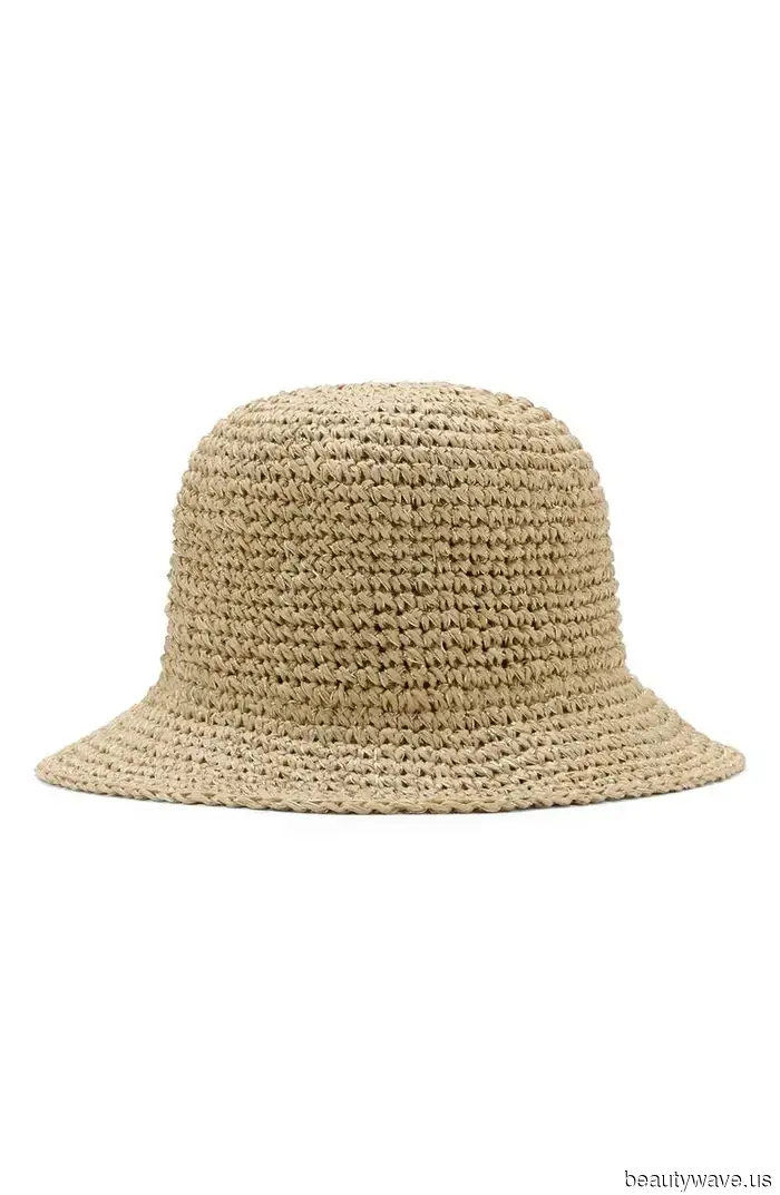 These 6 accessory trends for 2026 instantly enhance the cool factor of any spring and summer outfit.