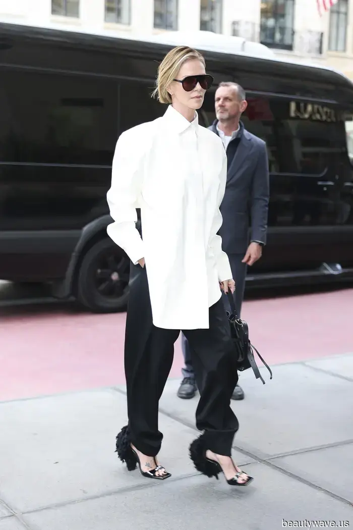 I’ll confess: Style for those over 50 makes minimalism appear more elegant.