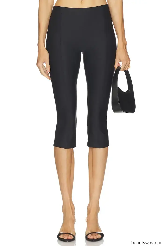 I Discovered It: The Anti-Jeans Pant Trend That All the Fashionable Girls Will Sport in Summer 2026