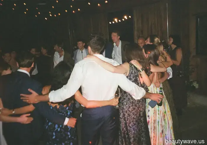 A Blush Wiederhoeft gown and a "Haunted Saloon" after-party made this California wedding truly unforgettable…