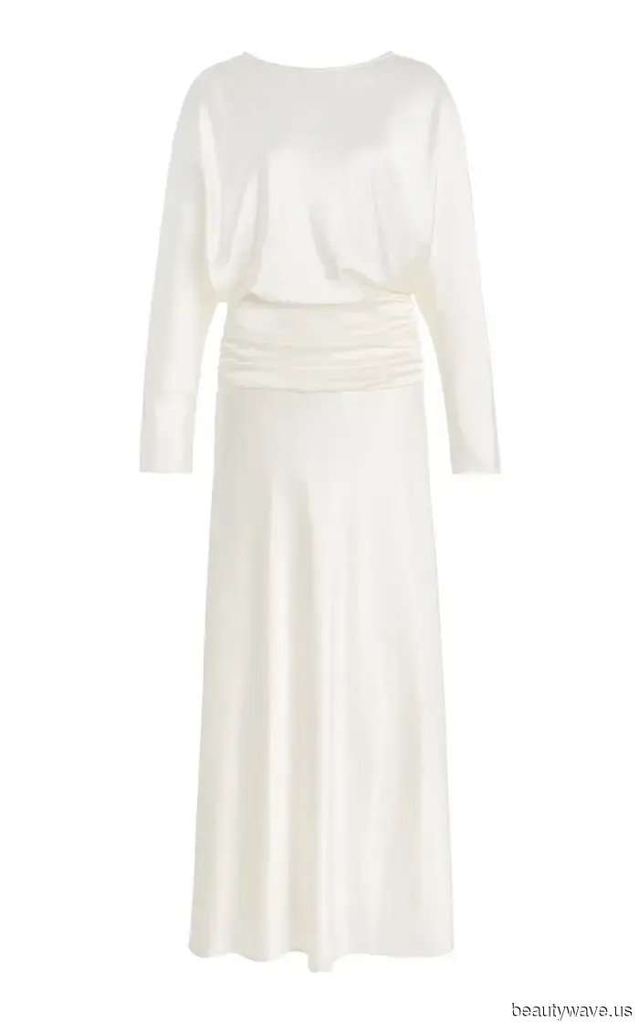 They Agreed—5 Dresses Worn by Real Brides for Their Engagement Photos