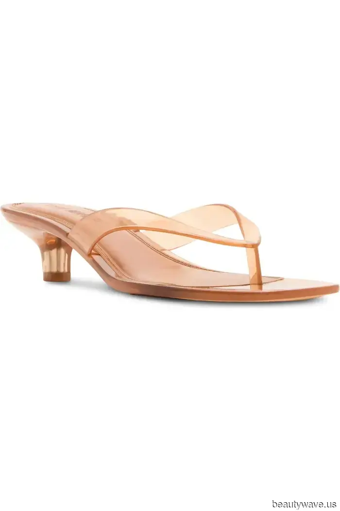 I'm a former buyer for Nordstrom—apologies, but I got rid of these 8 popular items from my closet and replaced them with these trends…