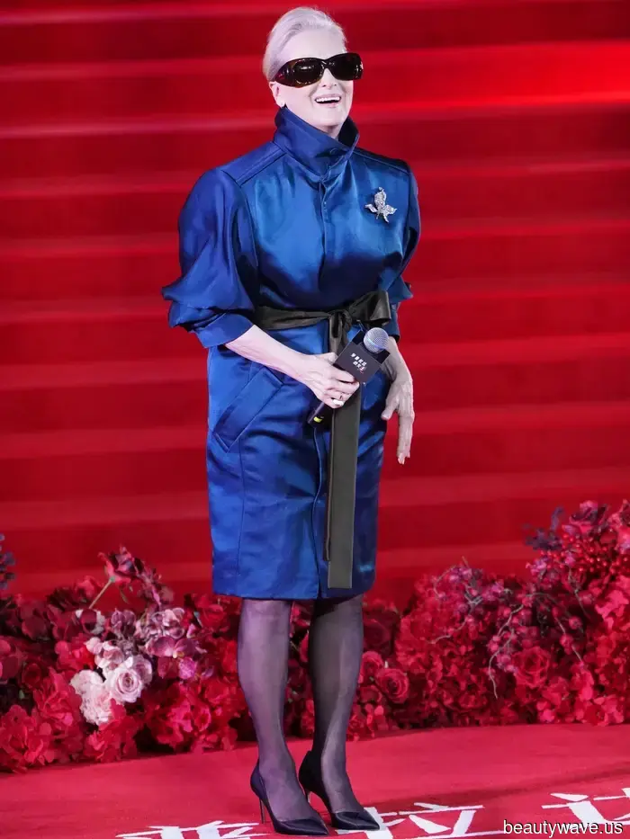El estilista de Meryl Streep sobre el único atuendo de la gira de prensa de El diablo viste a la moda del que la gente no está hablando lo suficiente.