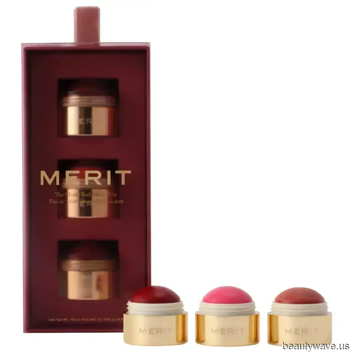 I dedicated the past two months to creating a stylish gift guide featuring 26 unique, beauty-focused presents for the trendy individual.