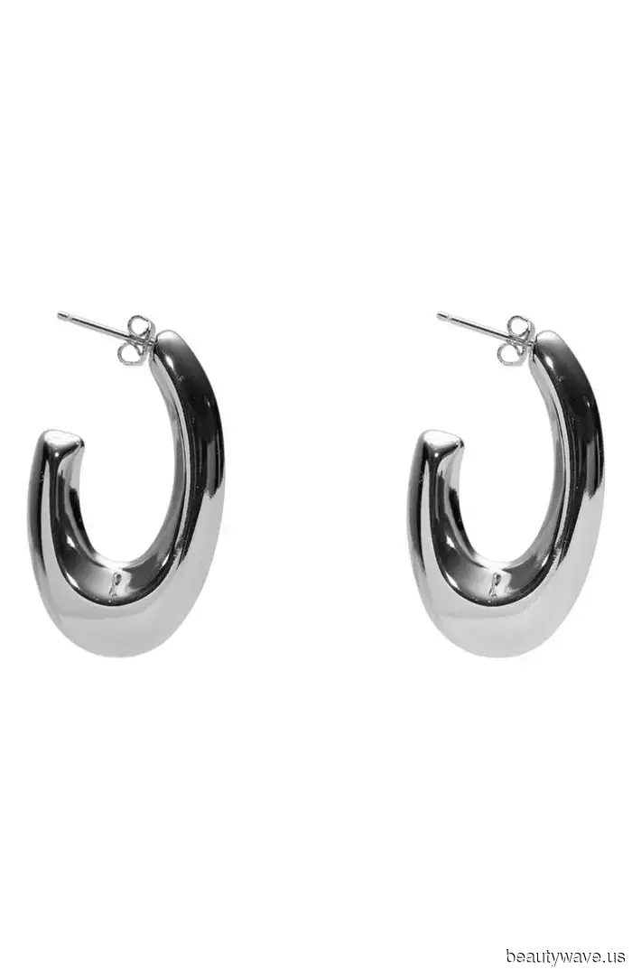 I'm my best friend's stylist—I put together 7 fashionable outfits from Nordstrom for her that I created for under $350.