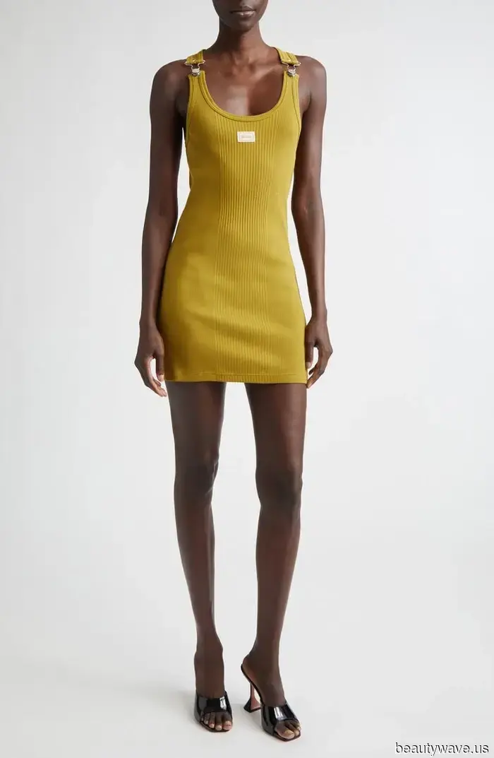 For those who have a penchant for luxury but are working with a limited budget, check out these 30 designer clearance finds from Nordstrom.