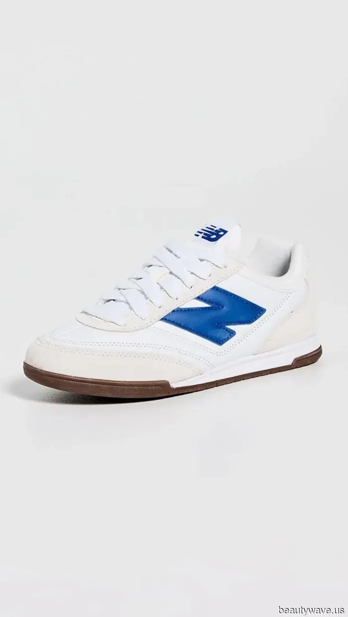 I serve as the Senior Fashion Director at Shopbop—Here’s a detailed list of the items I'm planning to buy during Cyber Week.