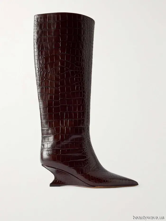 Non Piatto, Non Con Tacco&mdash;Questa È la Tendenza Stivali Più Cool Che Le Persone Del Settore Moda Stanno Acquistando Ora