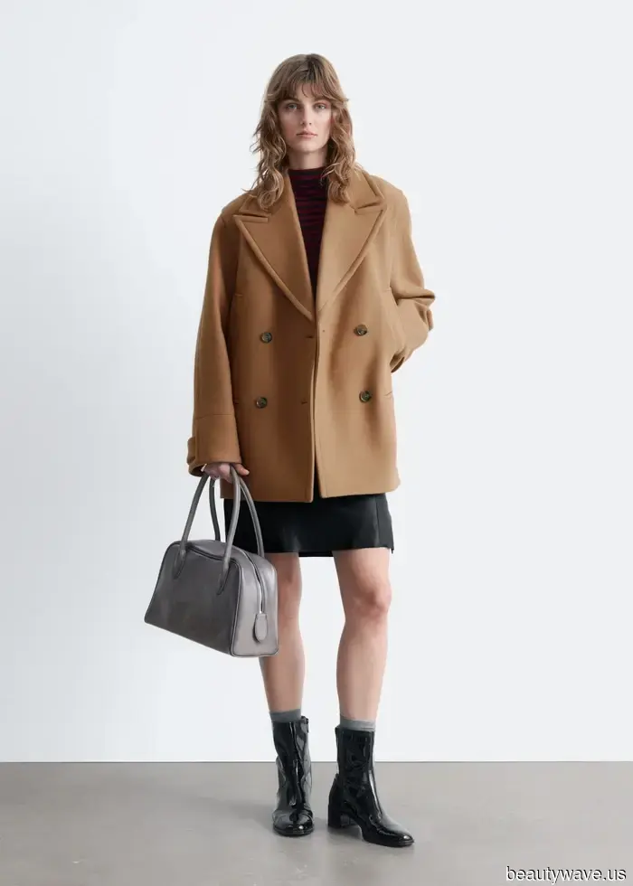 Alexa and Elsa Recently Showcased Winter's Upcoming Designer It Bag, Featuring the Season's Standout Color Trend.